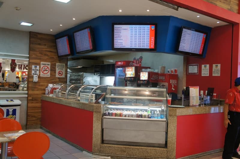 Mr. Pizza Midway Mall - foto 2