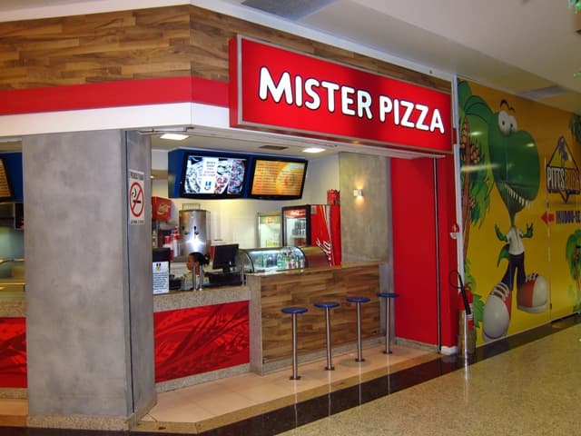 Mr. Pizza Natal Shopping