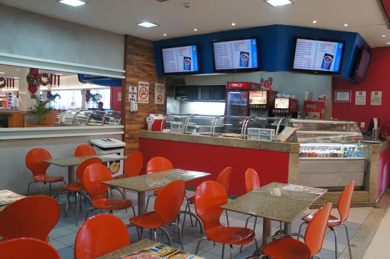 Mr. Pizza Midway Mall - foto 3